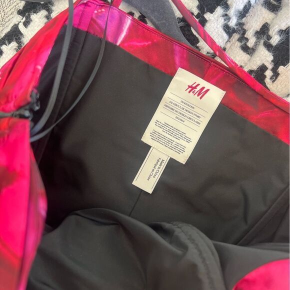 BOW DRESS - Picture 9 of 14